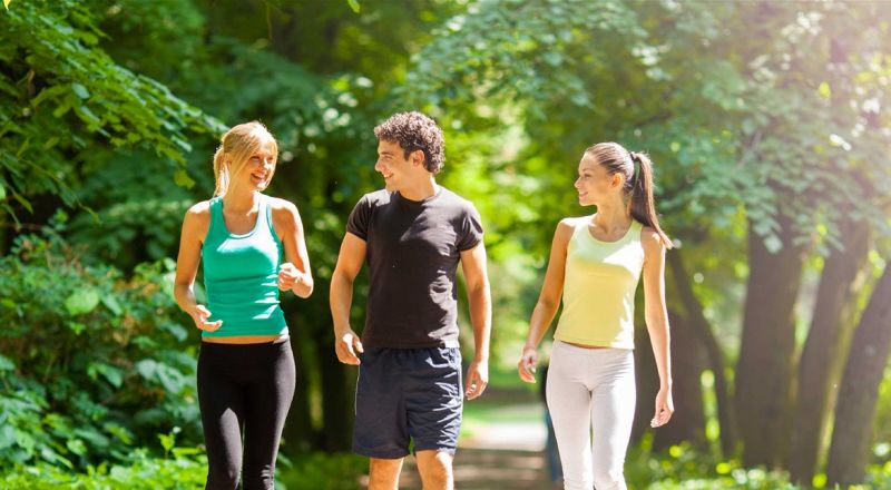 6 فوائد صحية لرياضة المشي.. ما هي؟